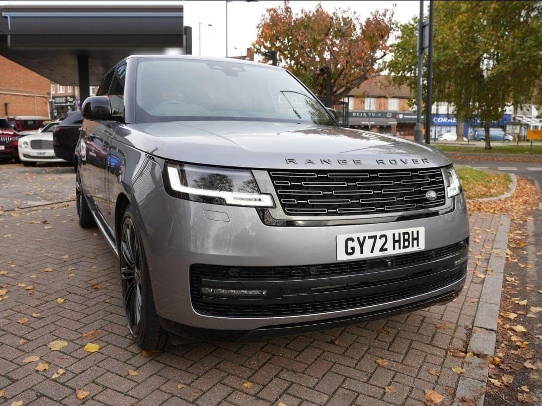 Range Rover Vogue P400 SE LWB 2022
